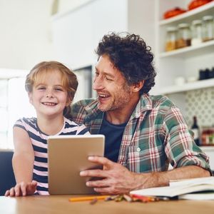 A picture of a father and his daughter. Ways Life Insurance Can Help with Estate Planning